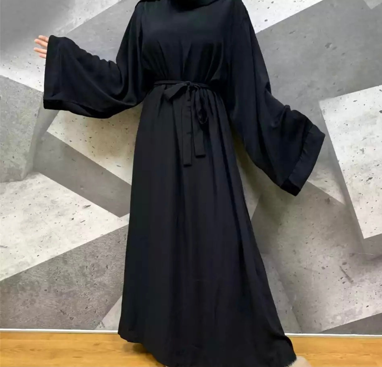 Leilani Abaya - BLACK